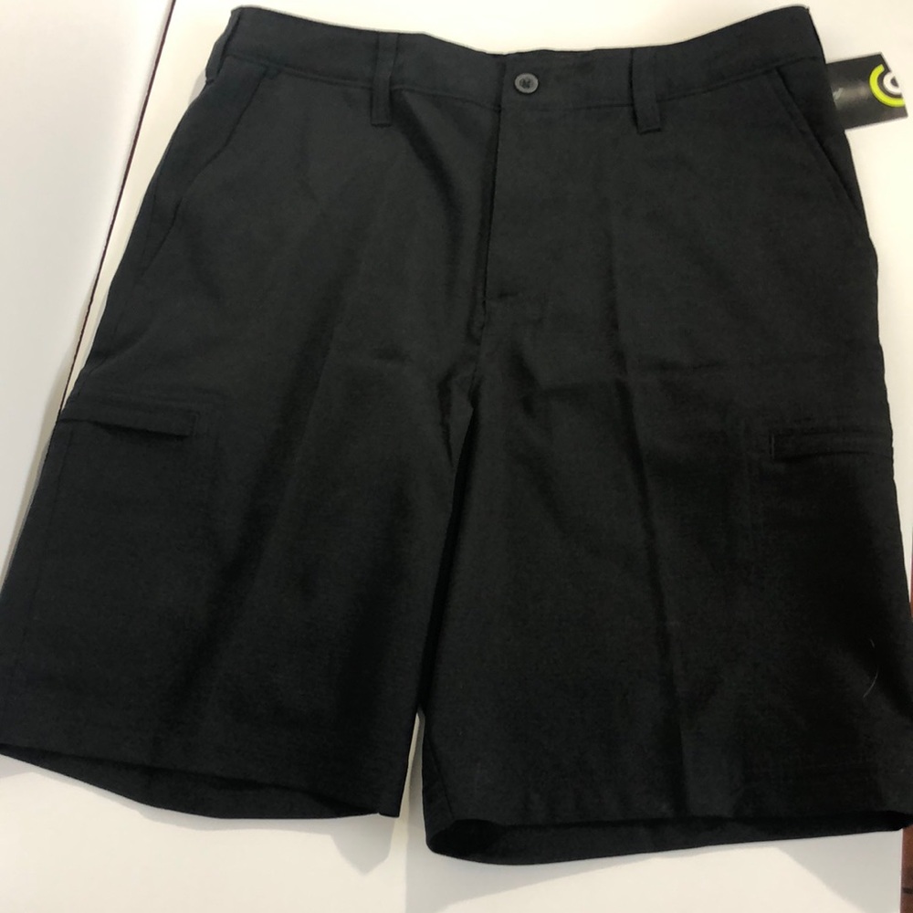Aspen NWT Champion C9 Black Golf Cargo Shorts